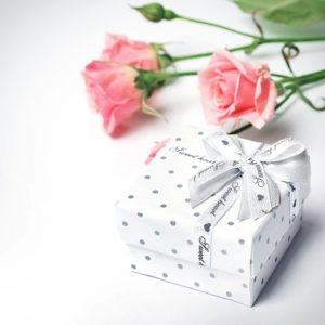 バレンタインプレゼント♡40代男性との恋が成就するマル秘テクニック【NGも】
